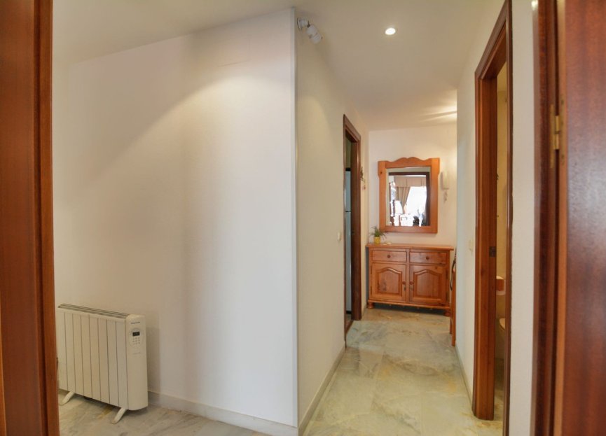 Resale - Apartment - Middle Floor Apartment - Fuengirola - Los Boliches