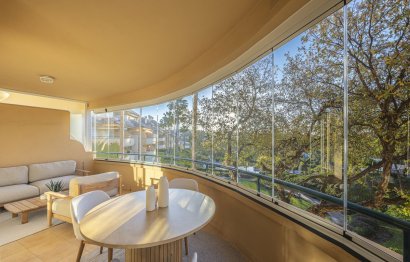 Resale - Apartment - Middle Floor Apartment - Marbella - Elviria