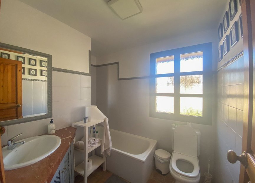 Reventa - House - Detached Villa - Marbella - Nueva Andalucia