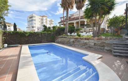 Resale - House - Semi-Detached House - Marbella - Marbella Centro