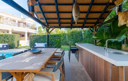 Reventa - House - Detached Villa - Marbella - Nueva Andalucia