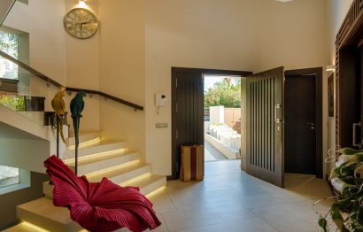 Reventa - House - Detached Villa - Marbella - Nueva Andalucia