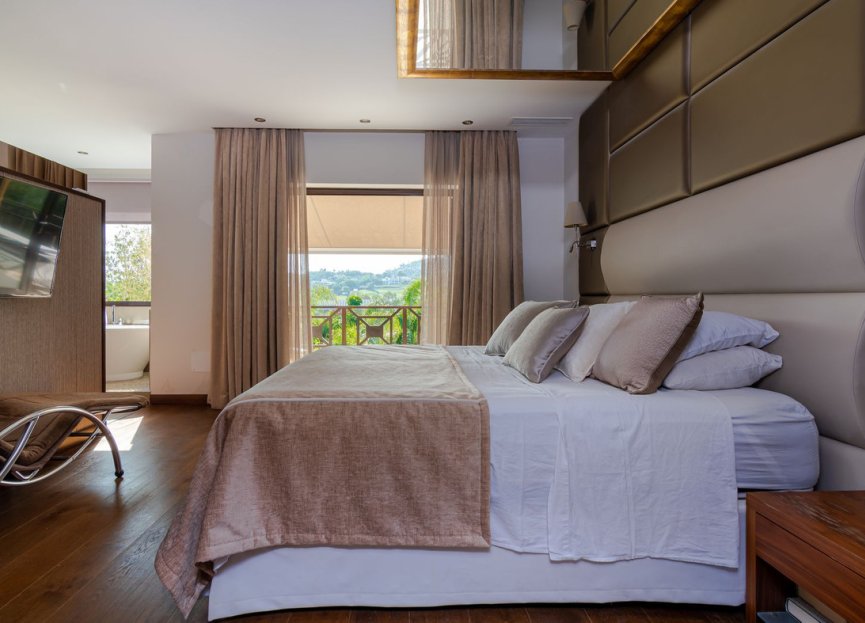 Reventa - House - Detached Villa - Marbella - Nueva Andalucia