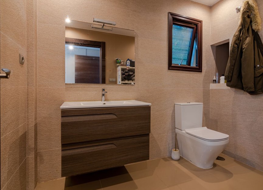 Reventa - House - Detached Villa - Marbella - Nueva Andalucia