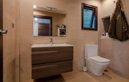 Reventa - House - Detached Villa - Marbella - Nueva Andalucia