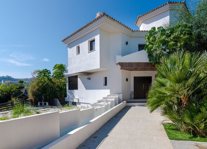 Reventa - House - Detached Villa - Marbella - Nueva Andalucia