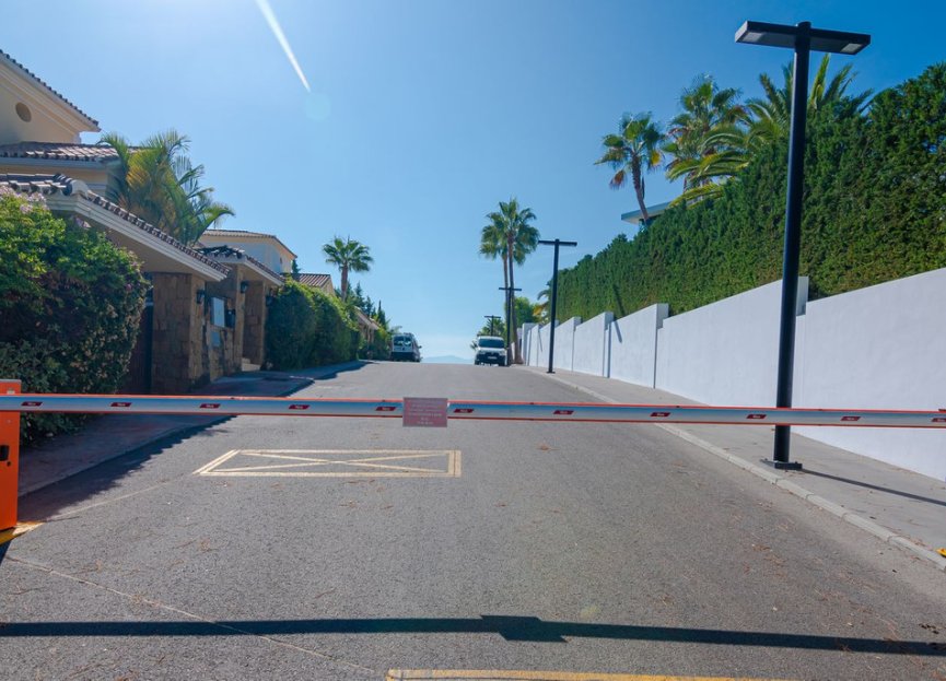 Reventa - House - Detached Villa - Marbella - Nueva Andalucia