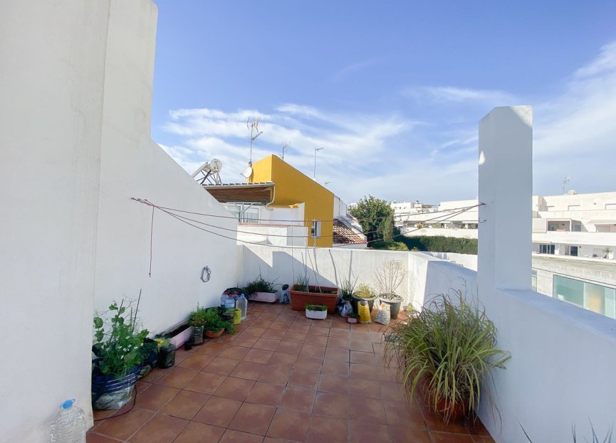 Resale - House - Townhouse - Marbella - Nueva Andalucia