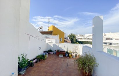 Resale - House - Townhouse - Marbella - Nueva Andalucia