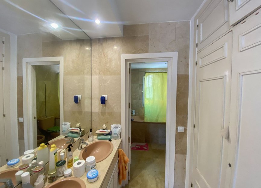 Resale - House - Townhouse - Marbella - Nueva Andalucia