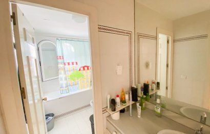 Resale - House - Townhouse - Marbella - Nueva Andalucia