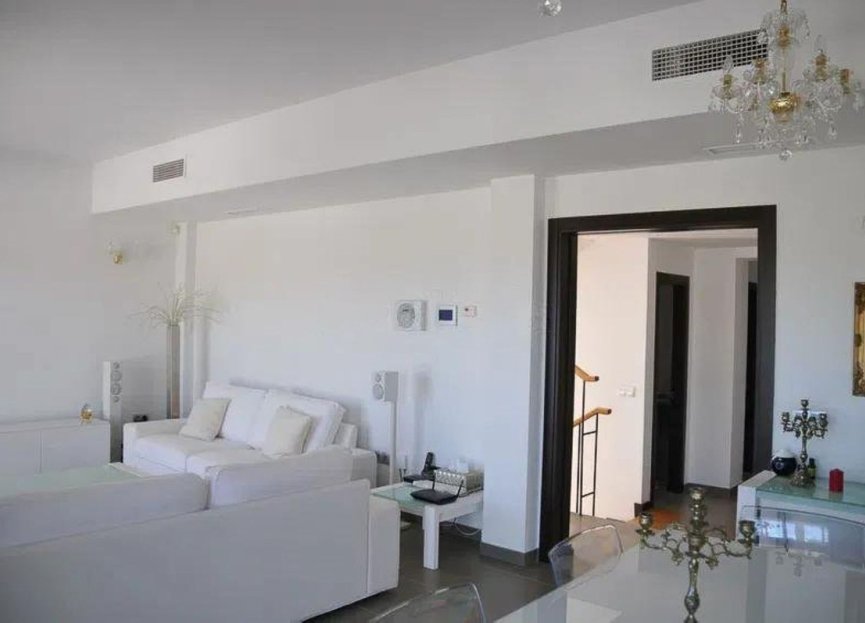 Resale - House - Semi-Detached House - Estepona - Estepona Centro