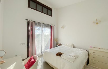 Resale - House - Semi-Detached House - Estepona - Estepona Centro