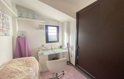 Resale - House - Semi-Detached House - Estepona - Estepona Centro