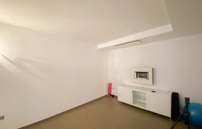 Resale - House - Semi-Detached House - Estepona - Estepona Centro