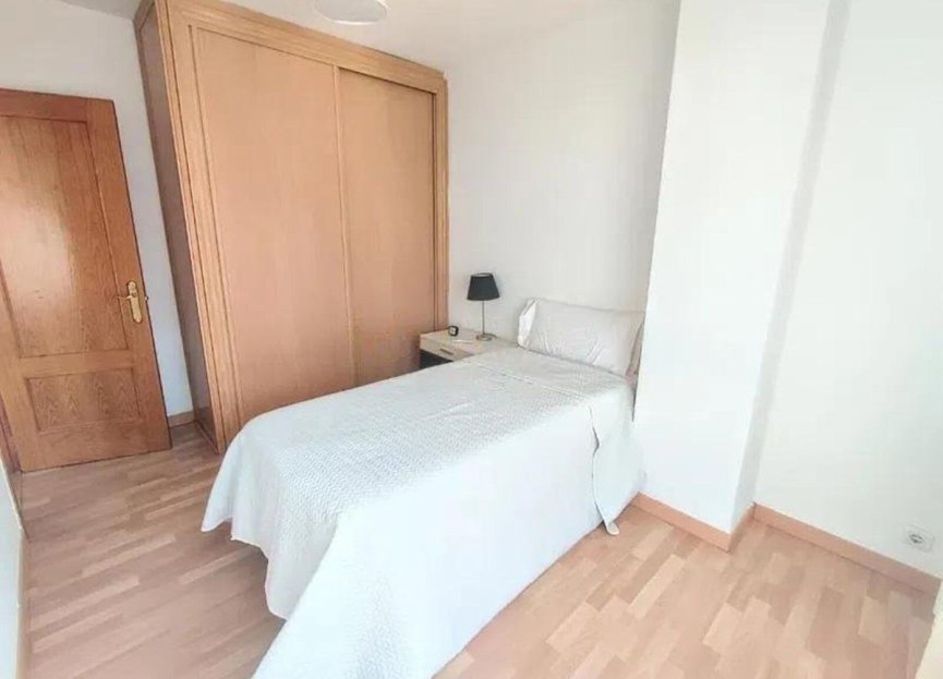 Reventa - Apartment - Middle Floor Apartment - Estepona - Estepona Centro