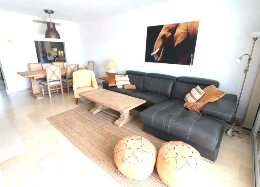 Resale - Apartment - Top Floor Apartment - Estepona - New Golden Mile