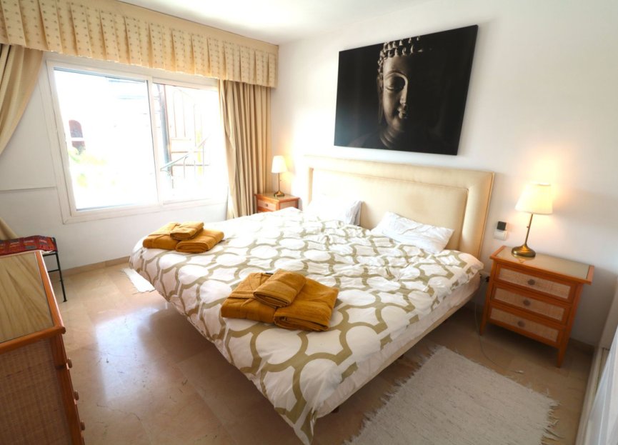 Resale - Apartment - Top Floor Apartment - Estepona - New Golden Mile