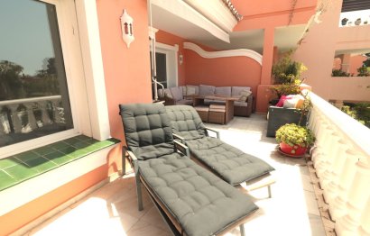 Resale - Apartment - Top Floor Apartment - Estepona - New Golden Mile