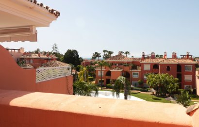 Resale - Apartment - Top Floor Apartment - Estepona - New Golden Mile
