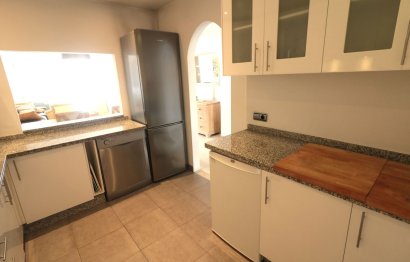 Resale - Apartment - Top Floor Apartment - Estepona - New Golden Mile