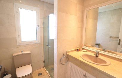 Resale - Apartment - Top Floor Apartment - Estepona - New Golden Mile