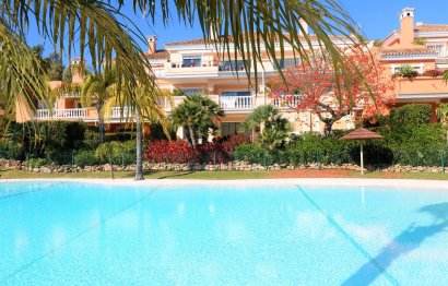 Resale - Apartment - Top Floor Apartment - Estepona - New Golden Mile