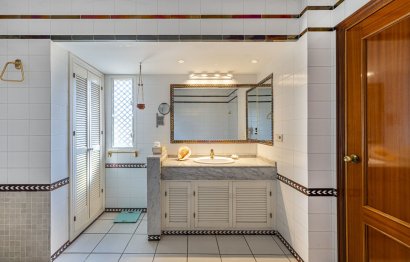 Resale - House - Detached Villa - Marbella - The Golden Mile