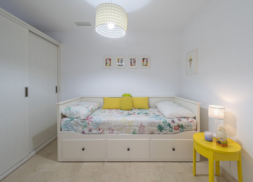 Resale - Ground floor apartment - Marbella - The Golden Mile