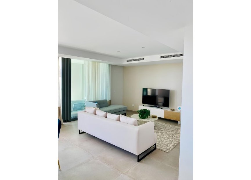 Resale - Ground floor apartment - Estepona - Cancelada