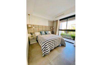 Resale - Ground floor apartment - Estepona - Cancelada