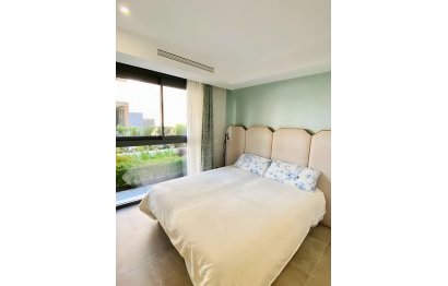 Resale - Ground floor apartment - Estepona - Cancelada