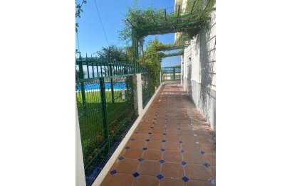 Resale - Apartment - Middle Floor Apartment - Marbella - Marbella Centro