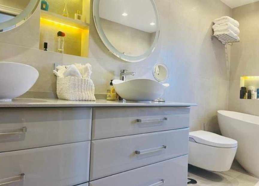 Reventa - Apartment - Middle Floor Apartment - Estepona - Estepona Centro