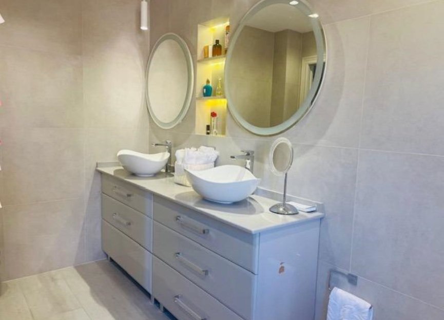 Reventa - Apartment - Middle Floor Apartment - Estepona - Estepona Centro