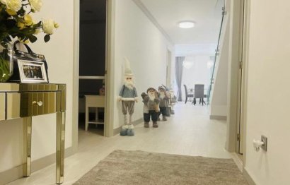 Reventa - Apartment - Middle Floor Apartment - Estepona - Estepona Centro