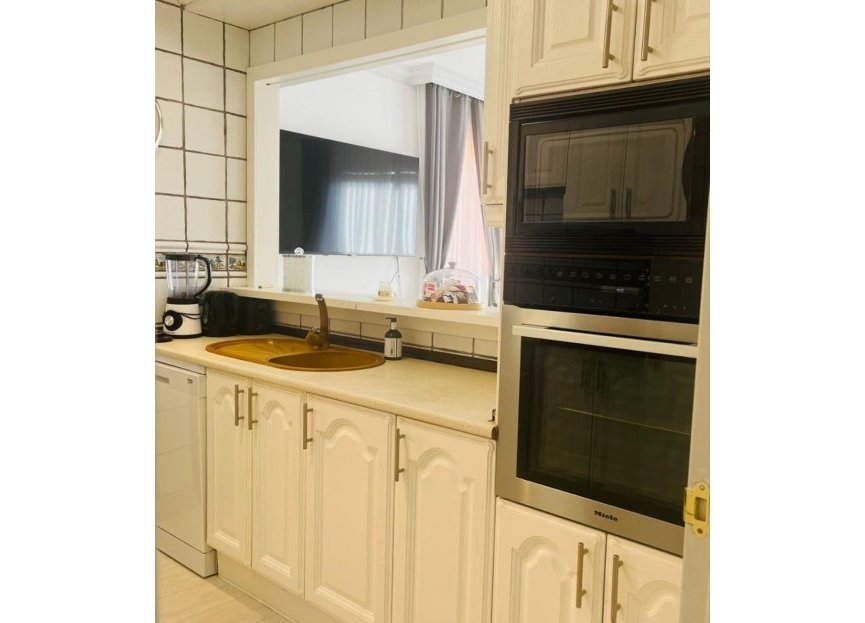 Reventa - Apartment - Middle Floor Apartment - Estepona - Estepona Centro