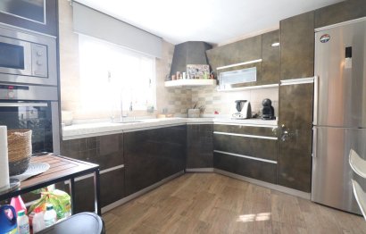 Resale - House - Townhouse - Marbella - Marbella Centro