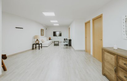 Resale - House - Detached Villa - Marbella - Marbella Centro