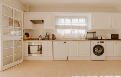 Resale - House - Detached Villa - Marbella - Marbella Centro