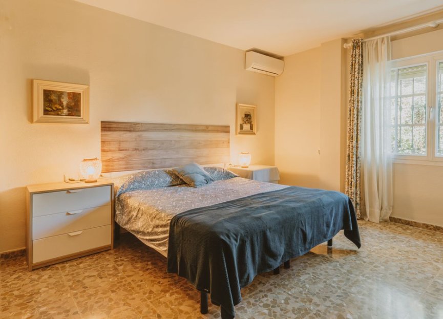 Resale - House - Detached Villa - Marbella - Marbella Centro