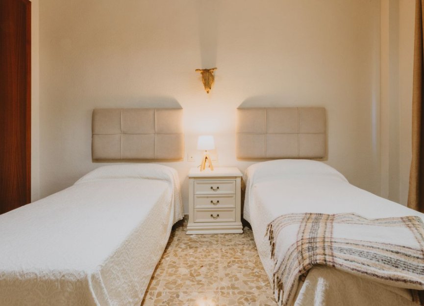 Resale - House - Detached Villa - Marbella - Marbella Centro