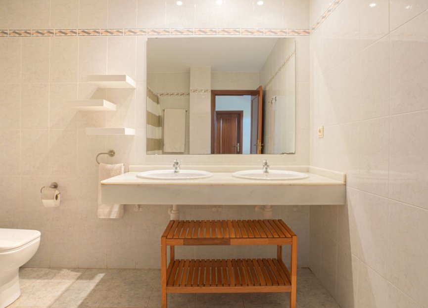 Resale - House - Detached Villa - Marbella - Marbella Centro