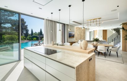 Reventa - House - Detached Villa - Marbella - Nueva Andalucia