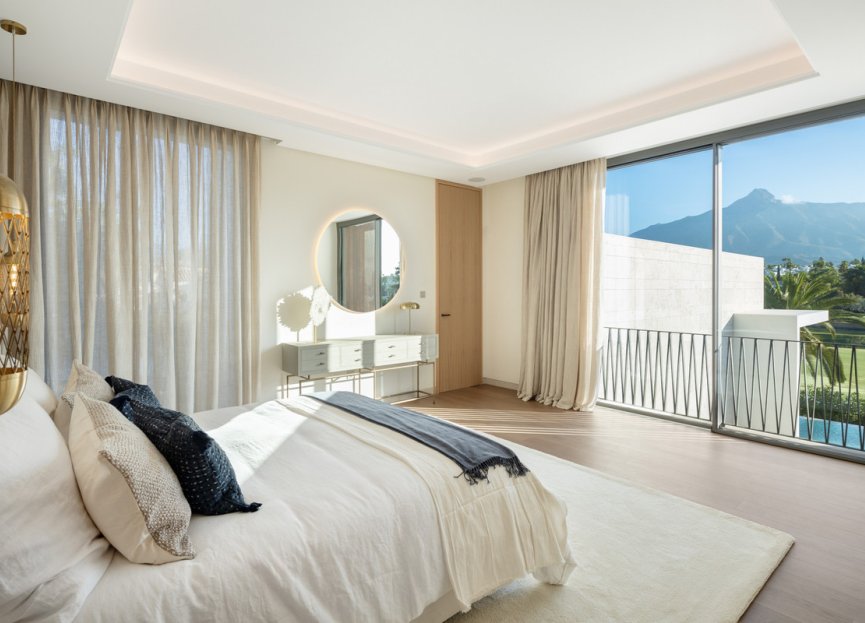 Reventa - House - Detached Villa - Marbella - Nueva Andalucia