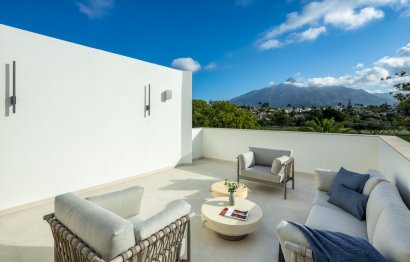 Reventa - House - Detached Villa - Marbella - Nueva Andalucia