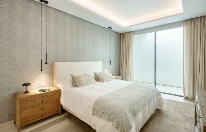 Reventa - House - Detached Villa - Marbella - Nueva Andalucia