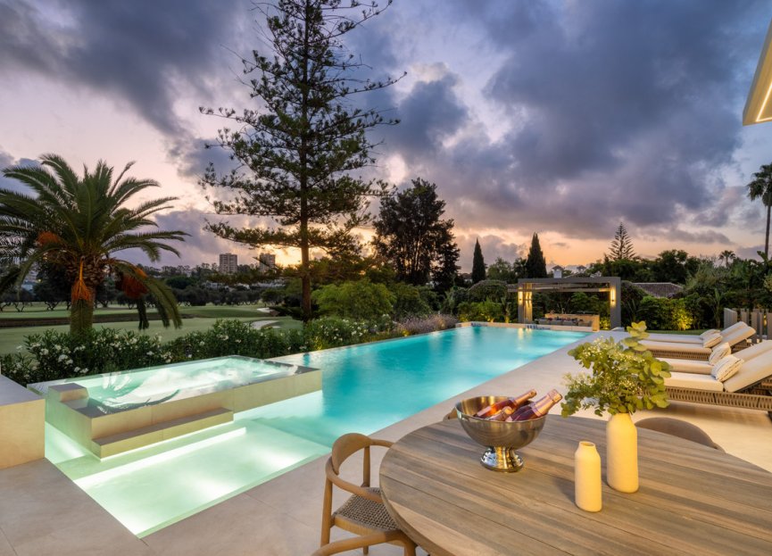 Reventa - House - Detached Villa - Marbella - Nueva Andalucia