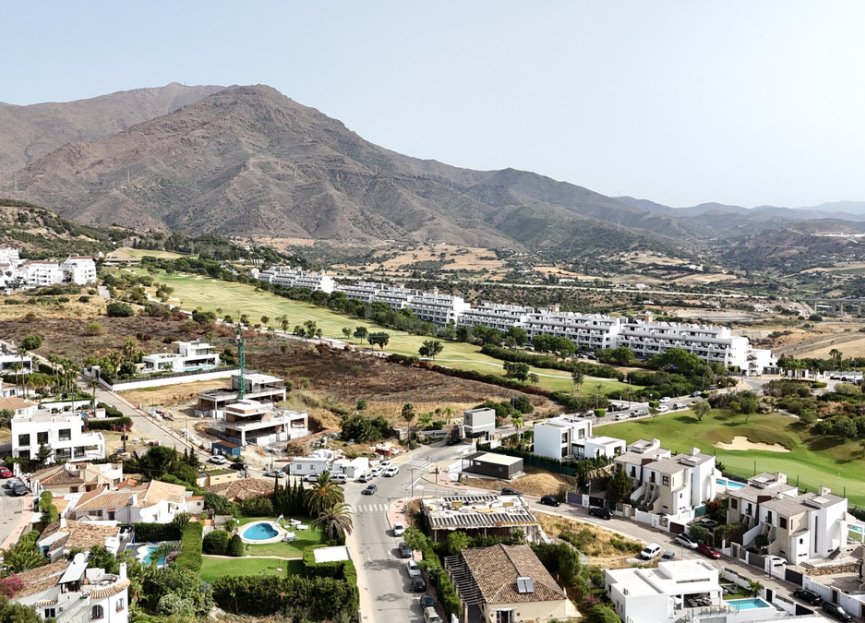 Resale - Plot - Land - Estepona - Estepona Centro