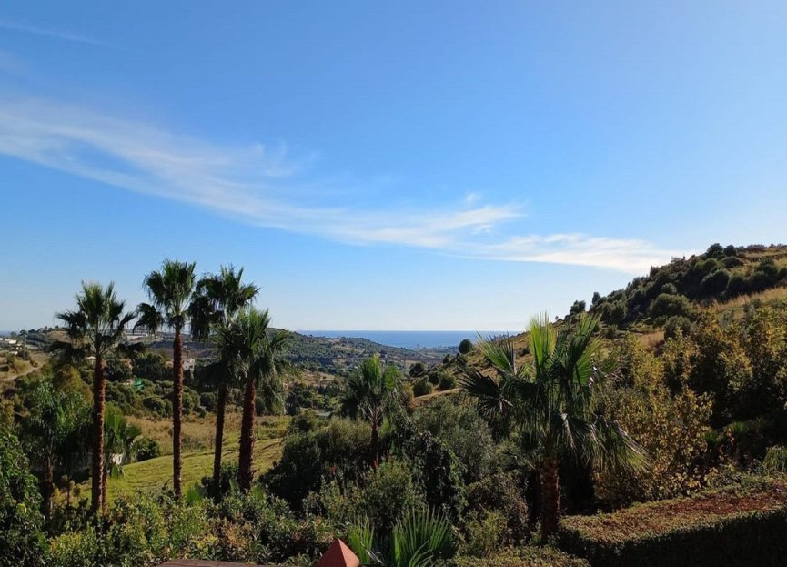 Resale - House - Finca - Cortijo - Estepona - Estepona Centro